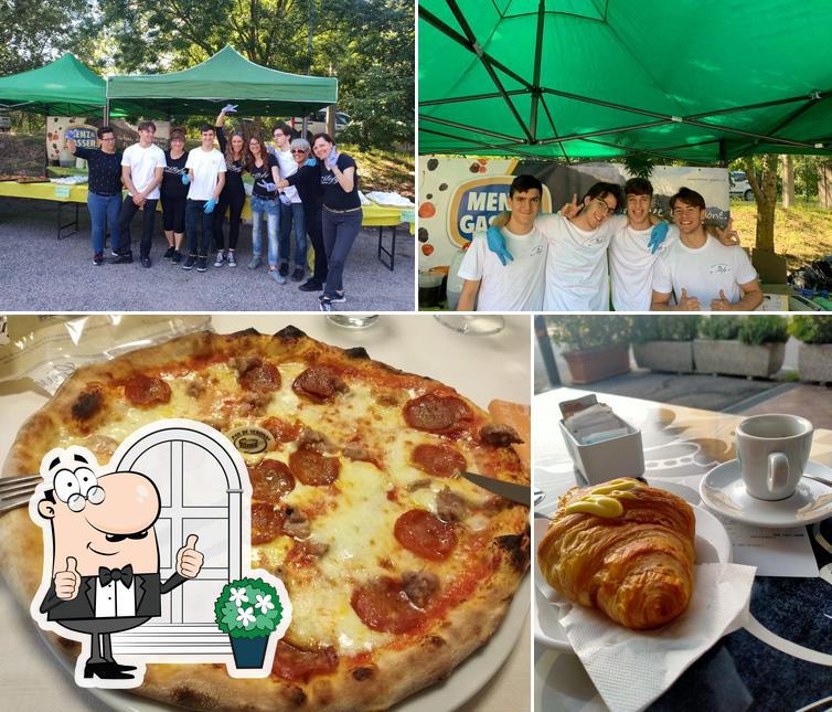La immagine della esterno e cibo di Pizzeria Ristorante Stefy