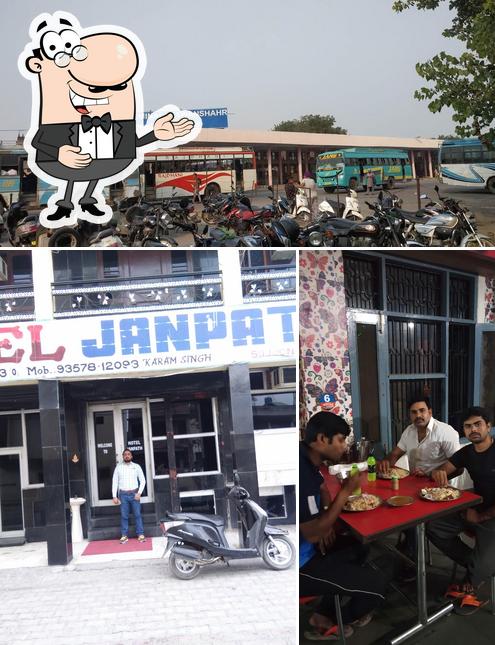 See the photo of Hotel Janpath