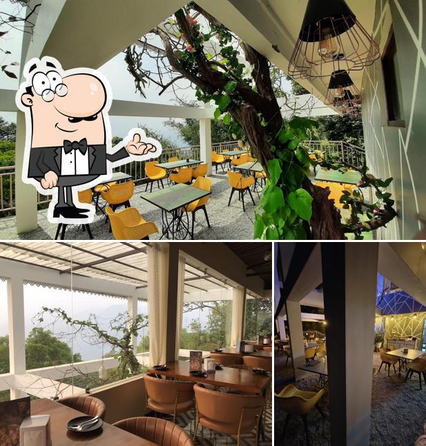 Check out how Aam's Courtyard looks inside