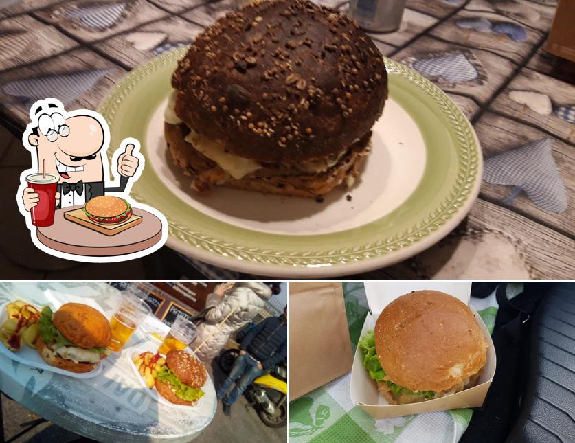 Prenditi un hamburger a Dai Bravi Ragazzi