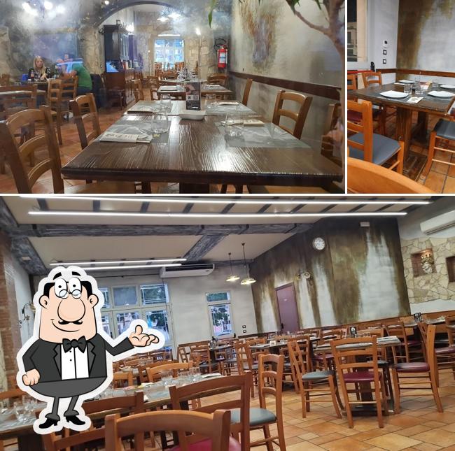 Gli interni di Pizzeria Fuori Binario