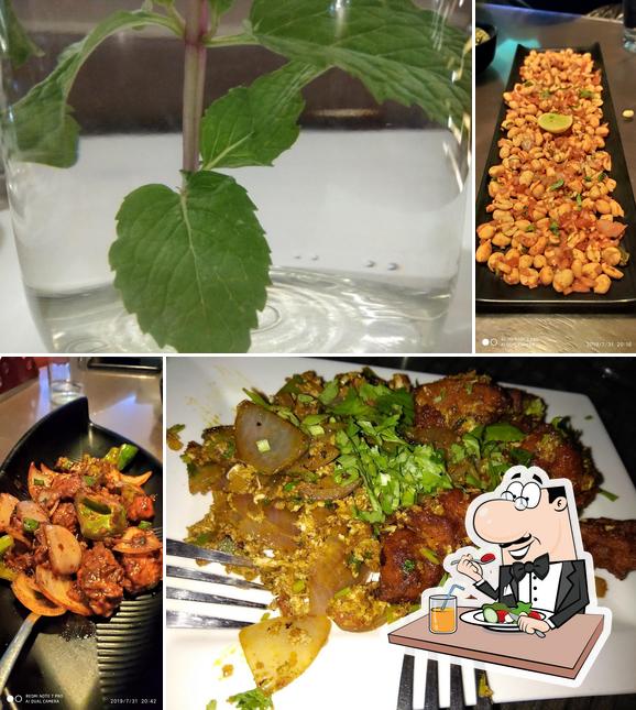 Food at Unlock Bar