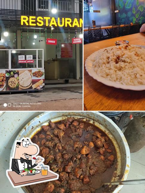 Food at Al Fathih Restuarant, Palaprassery