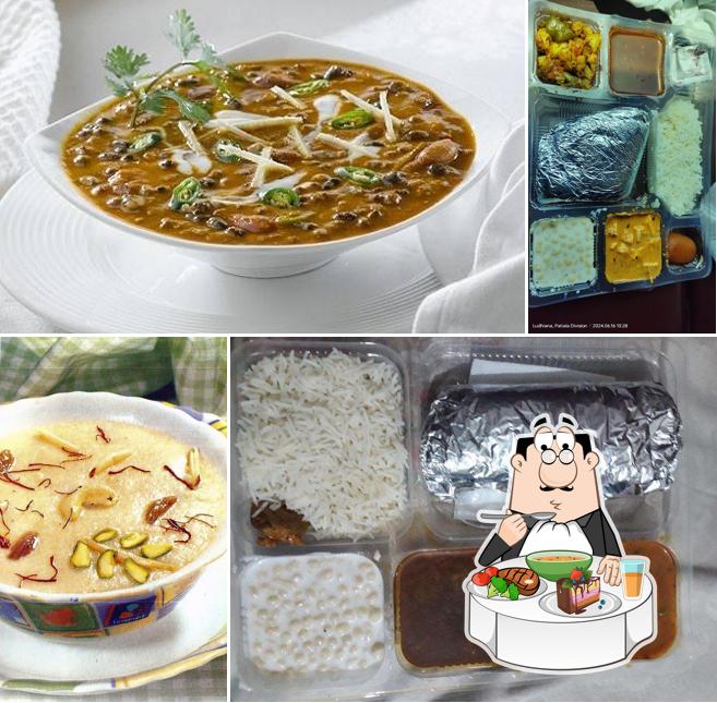 Hot and sour soup at Gyan Vaishnav Dhaba