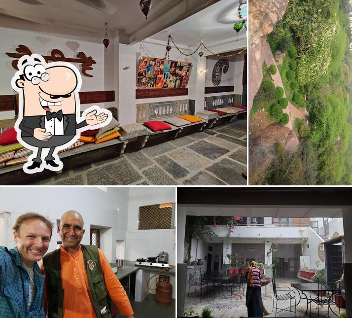 Look at this image of The Padmini Haveli Guest home