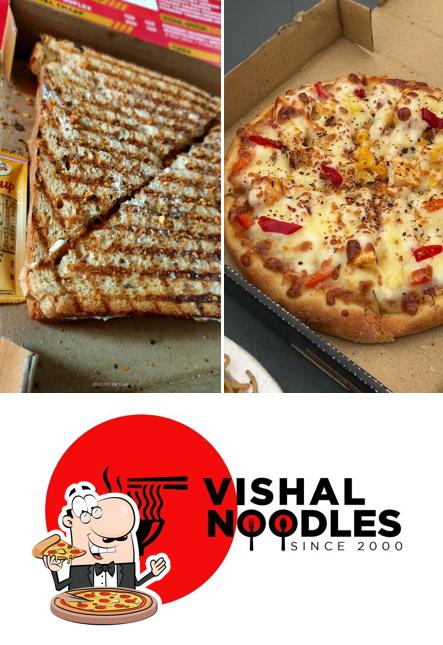 Pick pizza at Vishal Noodle Corner