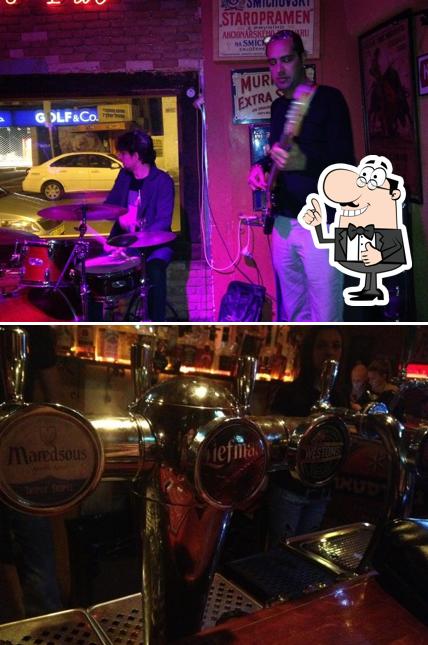 Voir l'image de Eli's Pub-אליס פאב