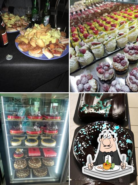 Platti al Antica Pasticceria Siciliana Srl