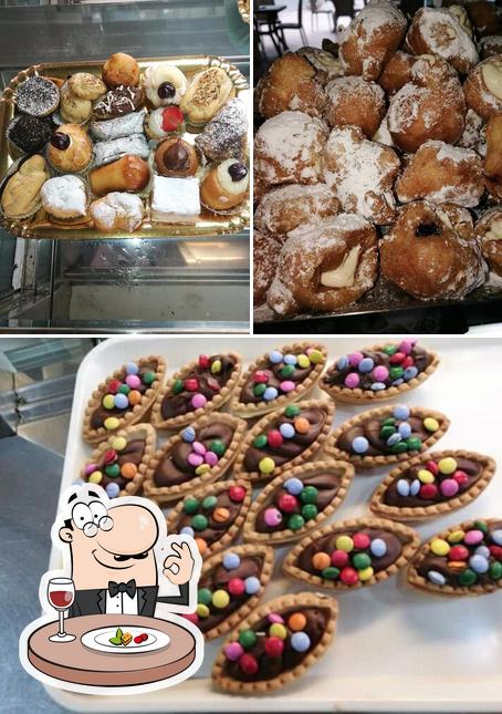 Cibo al Laezza caffe' baia domizia