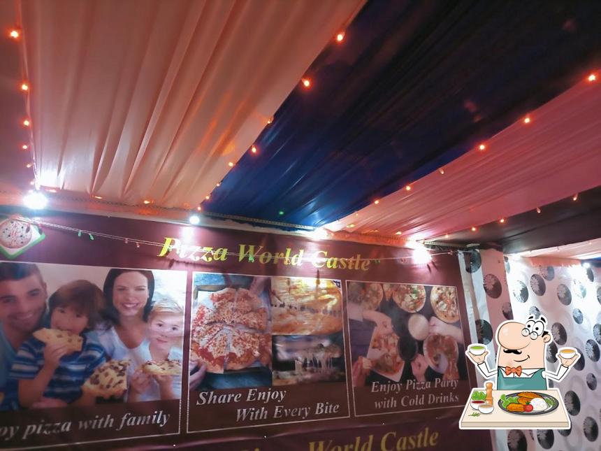 Food at Pizza World Castle
