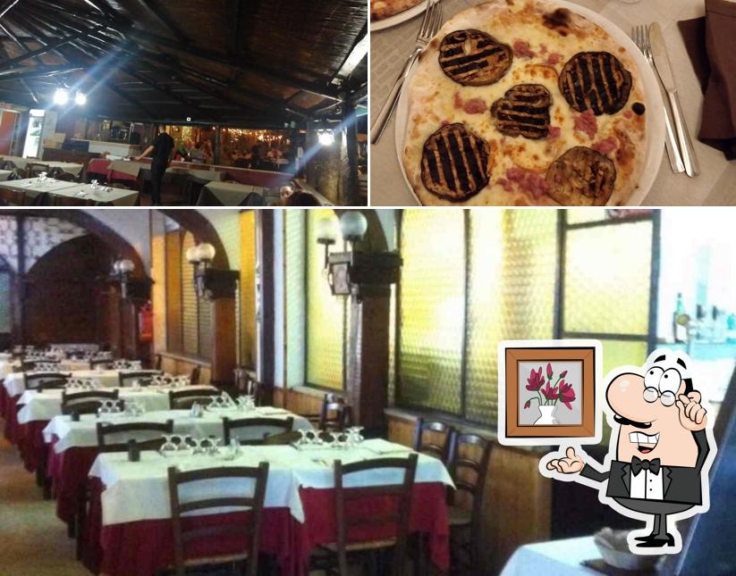La immagine di interni e cibo da Lo Convento
