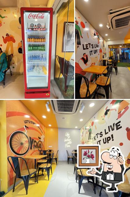 Check out how Oyalo pizza Thanjavur looks inside