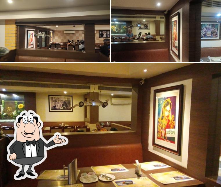 Check out how Cross Roads looks inside