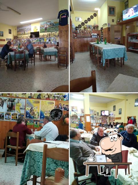 Siediti a un tavolo di La 'Mbriachella
