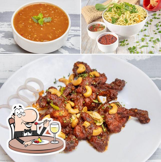 Food at Pootakulla Bhojanam