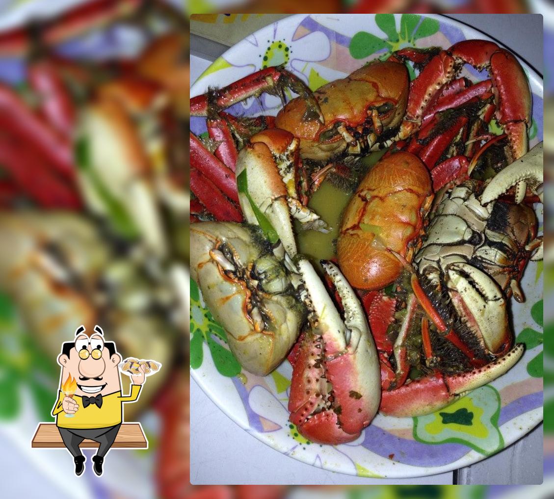 Restaurante La Ostra - Tilápia Frita, Caranguejo e Macaxeira Frita