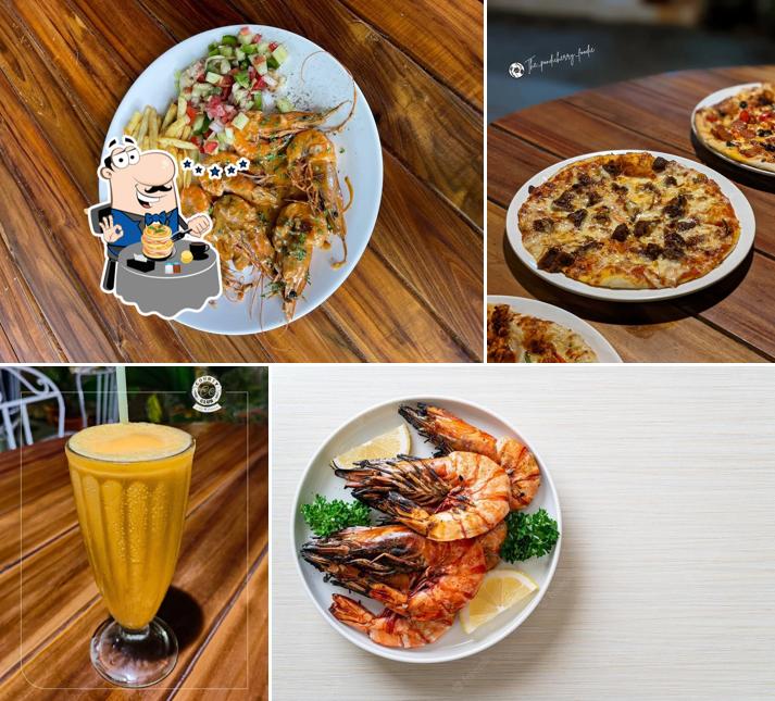 Food at County Club Cafe & Pizzeria (Wood Fired Pizza)