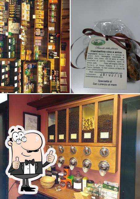 Guarda la foto di La Bottega Della Caffe