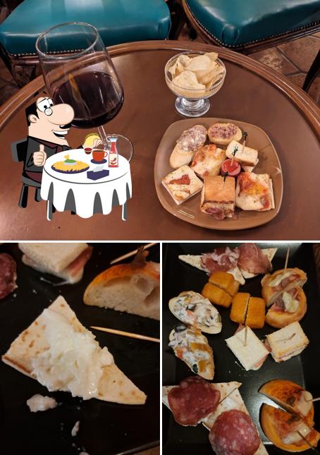 Piatto di formaggi al Cafè Marivaux | Cocktail Lab
