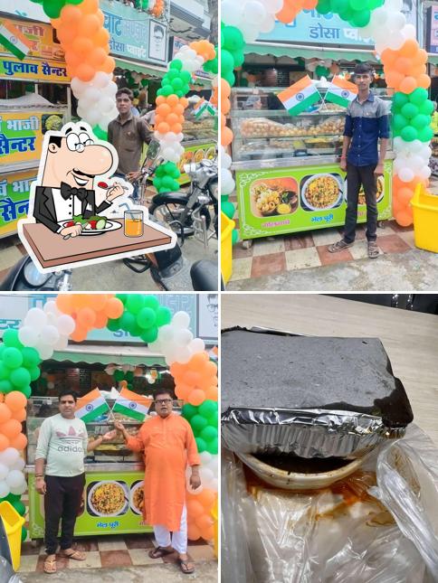 Food at Gujarat Pavbhaji center
