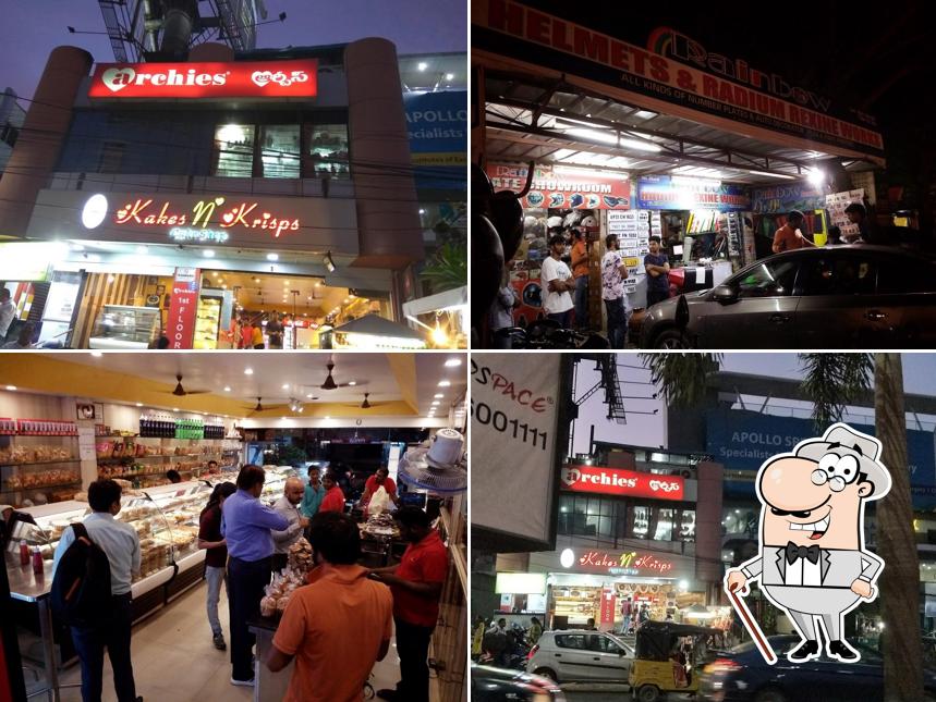 The exterior of Kakes N Krisps