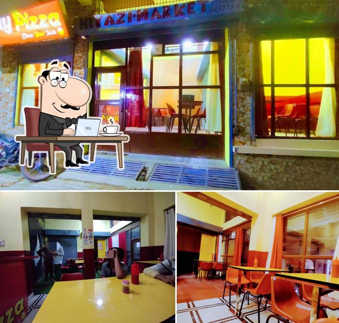 The interior of My pizza Aligarh