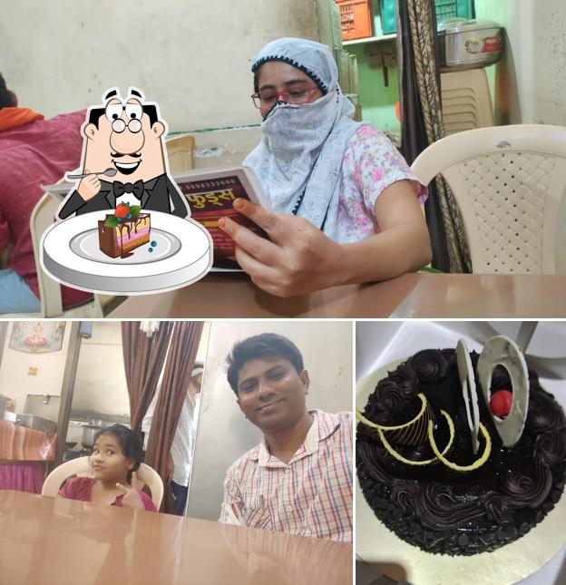 Chocolate cake at Shree Fast Foods