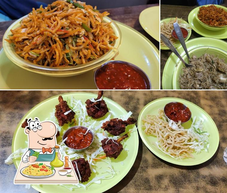 Food at China Den