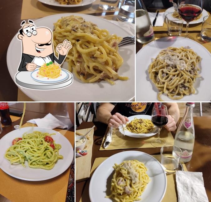 Spaghetti alla carbonara al Bigoleria Al Torchio