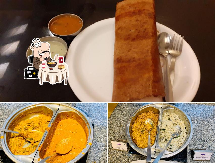 Food at Dakshina Mandapa - Taj Mahal Hotel