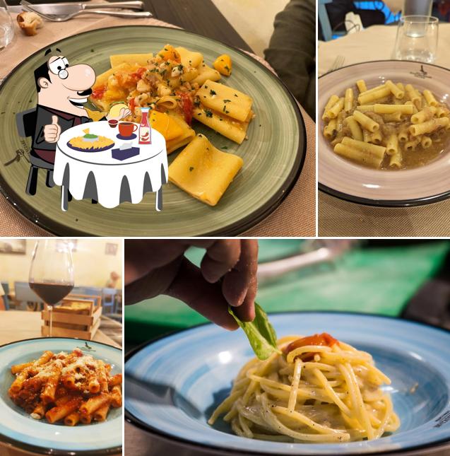 Piatto di formaggi al Biancomangiare - Cucina tipica napoletana Trattoria Osteria Napoli