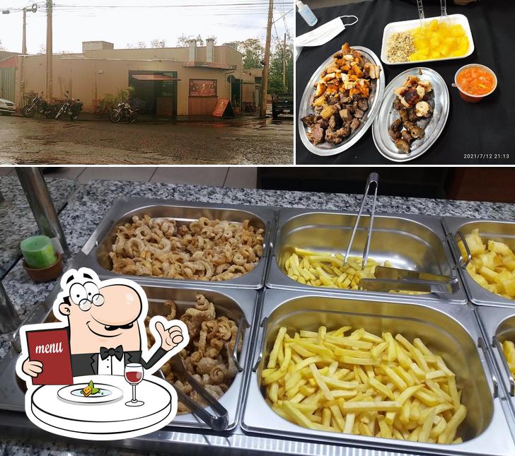 O Espeto e Restaurante do Marildo se destaca pelo comida e exterior