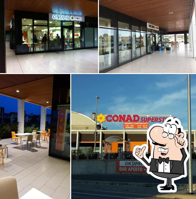 Gli interni di Bar con Sapore Conad