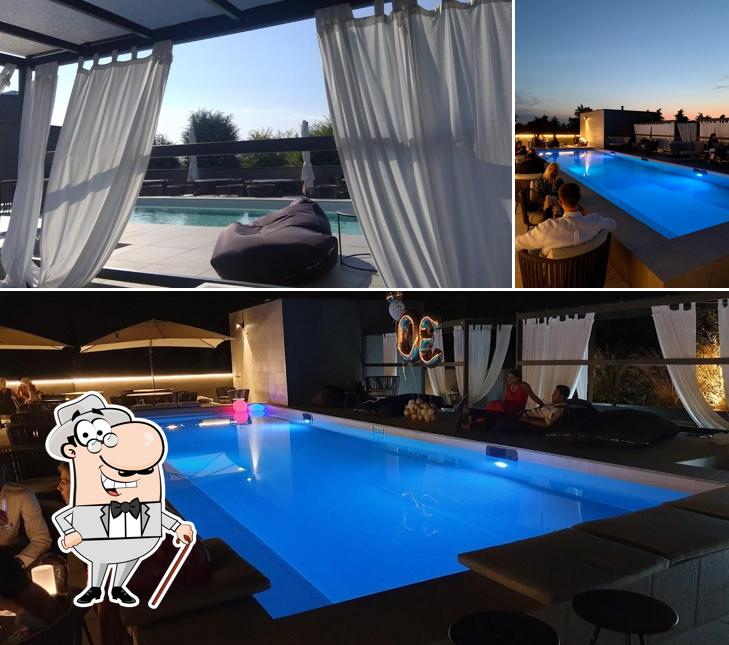 Questa è la foto che raffigura la esterno e interni di Ristorante BV Rooftop lounge bar