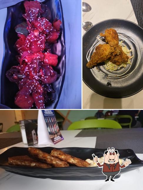 Meals at Mugs and spoons