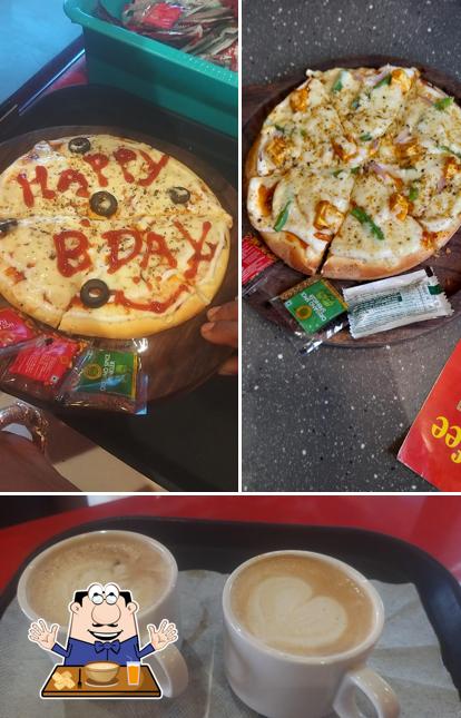 Clam chowder at The Coffee Cafe