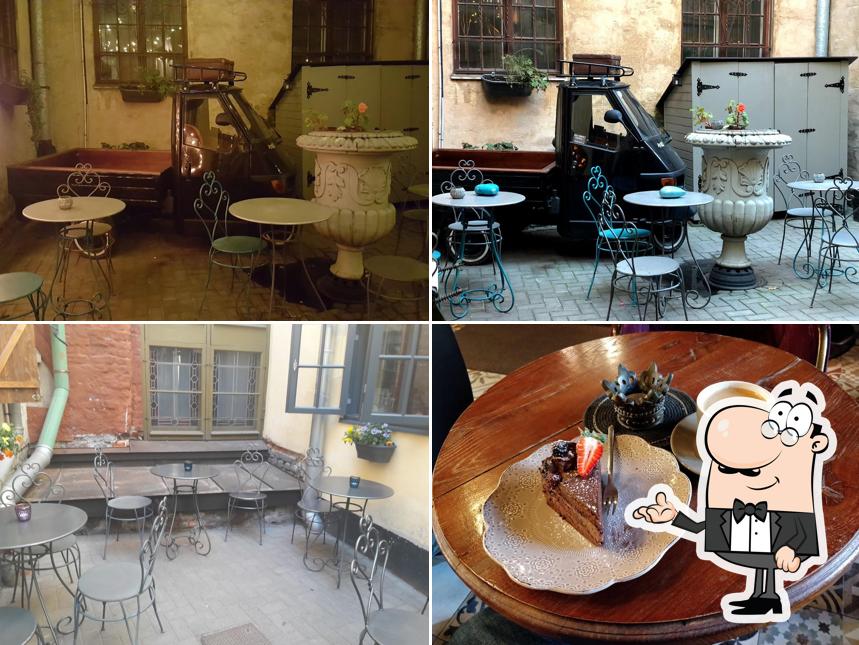 Parunāsim kafe'teeka