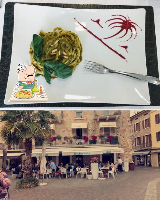 Platti al The Bounty Bar Ristorante Pizzeria