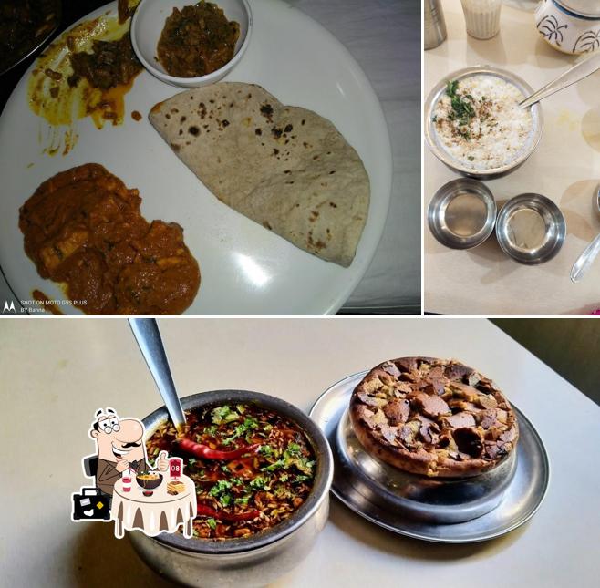 Food at Marwadi Pavitra Bhojanalay And Restuarant