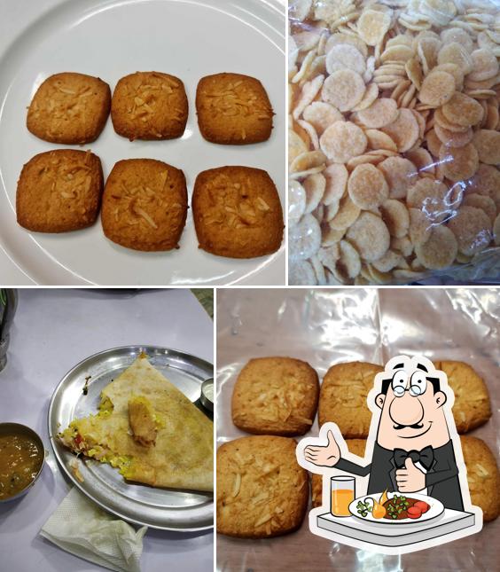 Food at Shah Namkeen(Bakery, Snacks, Sweets, Namkeen in Delhi, India)