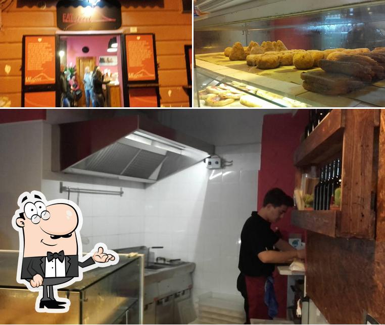 Guarda la immagine che mostra la interni e cibo di EAT Street Friggitoria Caserta