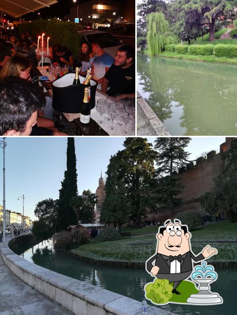 Gli esterni di Caffè di Mezzo
