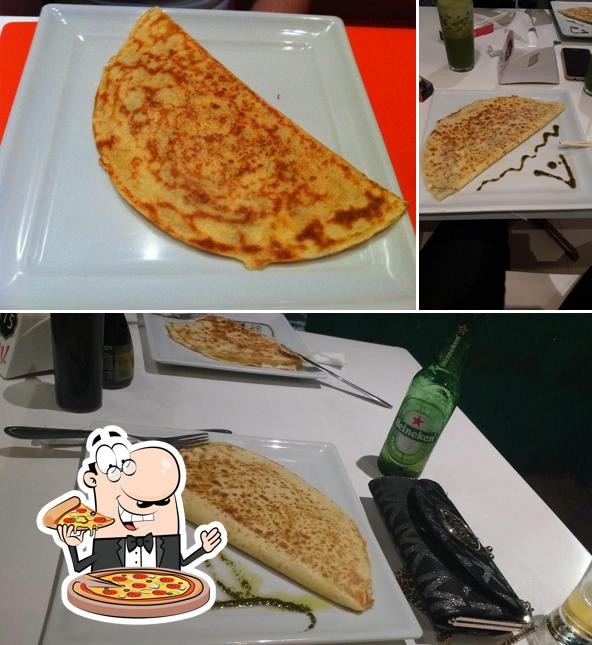 Escolha pizza no Otake Culinária Asiática