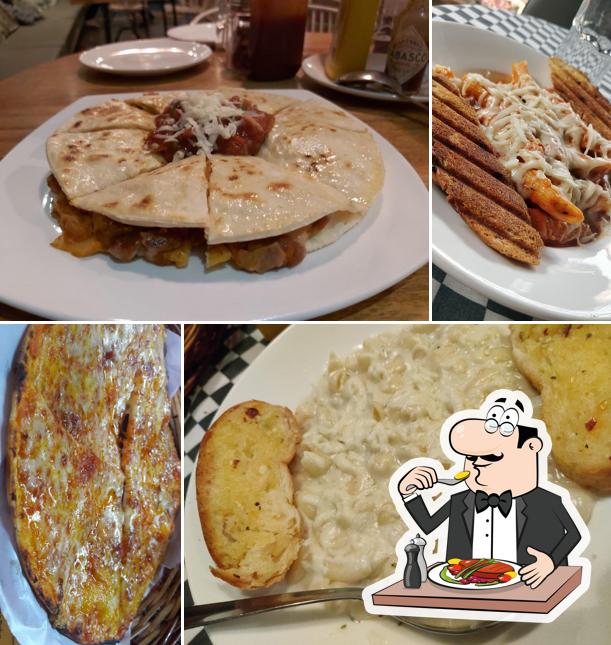 Food at Sparrows Pizzeria