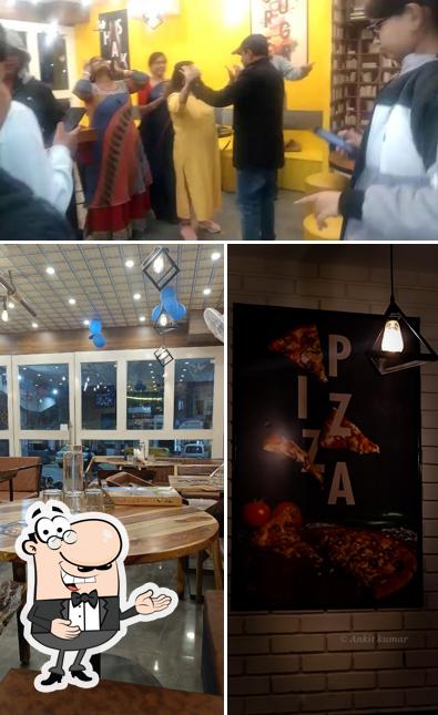 Look at this picture of the msi cafe