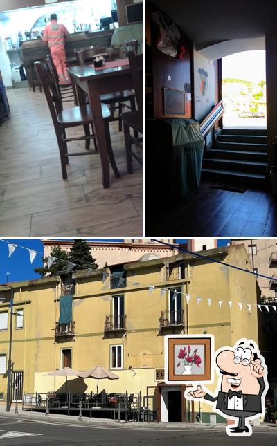 Siediti a un tavolo di Bacco