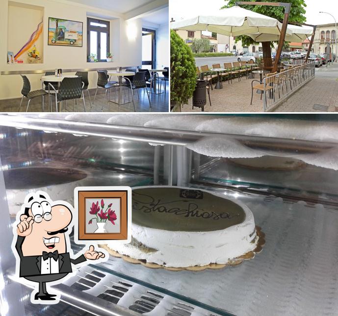 Tra le diverse cose da Gelateria Filippo si possono trovare la interni e torta
