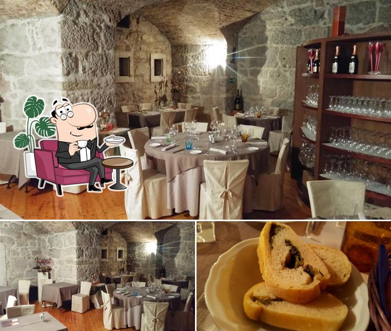 La immagine della interni e cibo di Ristorante Al Forte Alto