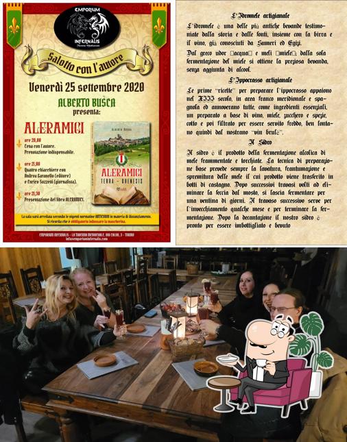 Gli interni di Emporium Infernalis