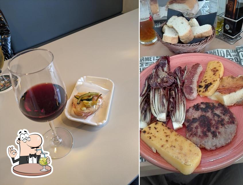 Prova un drink dal menu